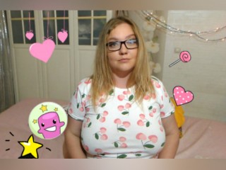 DreamTits's profile picture
