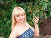 JennyQGold - photo 1