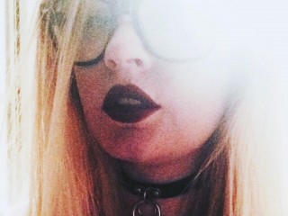 KateFox's profile picture