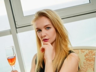 KaylaDavis's profile picture