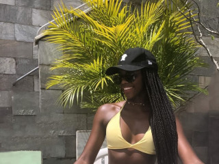 LinaFoxes's profile picture