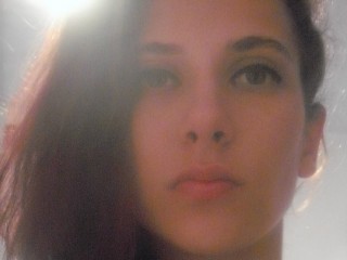 LoraMilk's profile picture