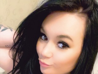 SashaSkye29's profile picture