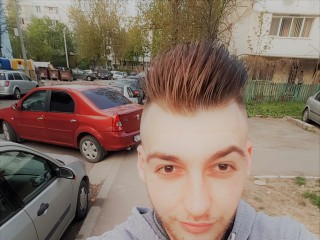 Wolfy95's profile picture