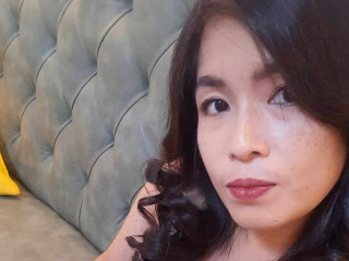 asian_triXie's profile picture