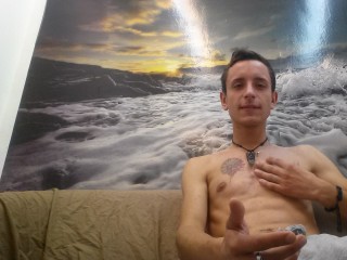 boywithangelface's profile picture