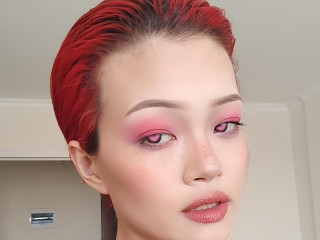 leeLuly's profile picture