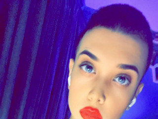 real_goddess's profile picture