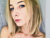 royalgoldgirl - photo 1