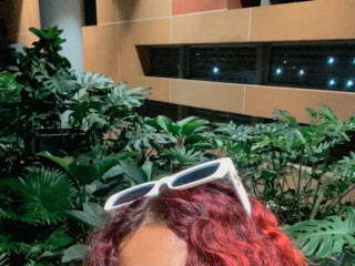 sharlotwizhot's profile picture